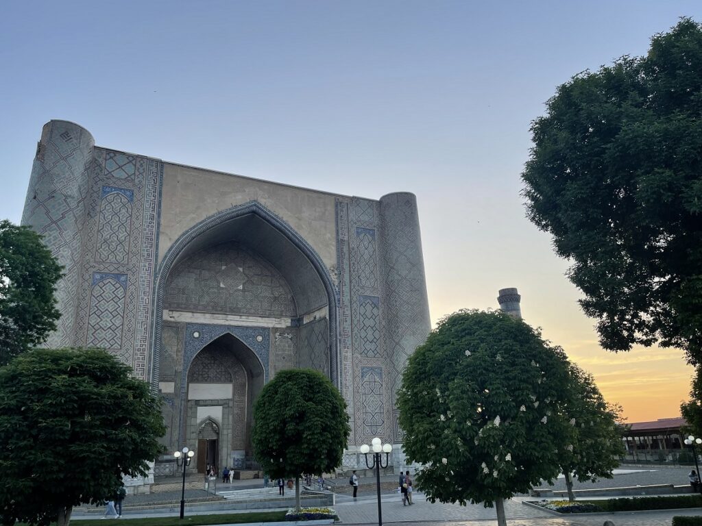 bibi khanum mosque 1024x768