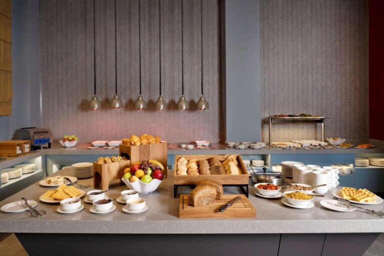 breakfast 38 768x512
