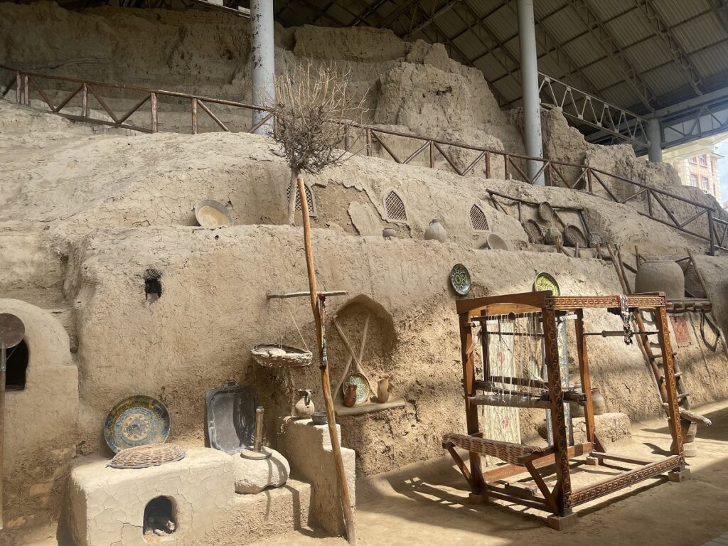 ming urik museum 1024x768