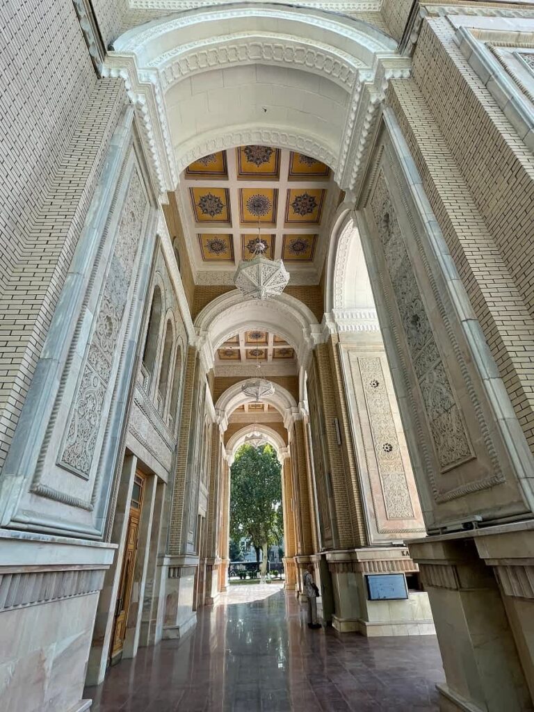 navoi theatre arches 768x1024