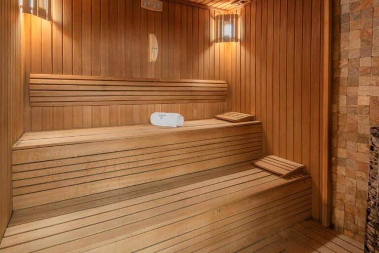 sauna 1 768x512