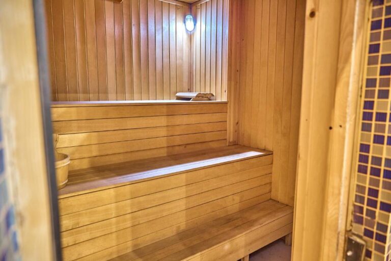 sauna 16 768x512