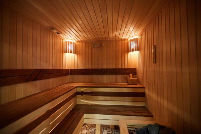 sauna 4 768x512