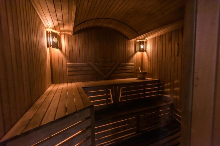 sauna 9 768x512
