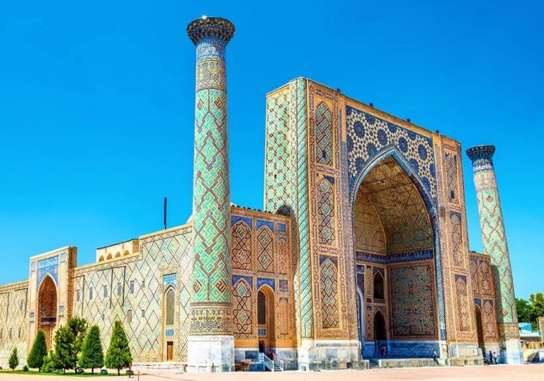 the registan 768x538