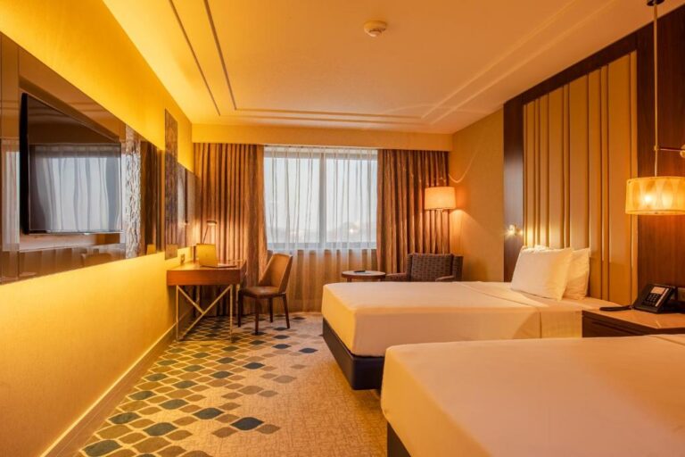 twin room 17 768x512