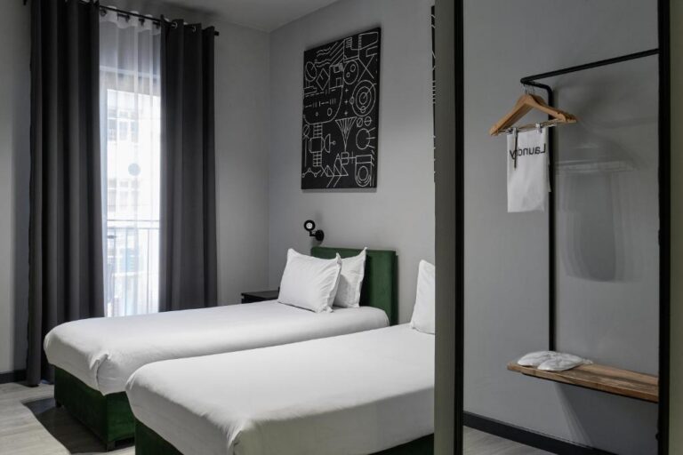 twin room 4 768x512
