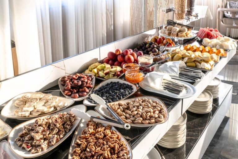 breakfast 25 768x512