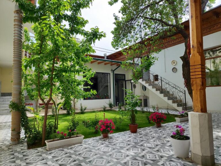 chorsu inn 768x576