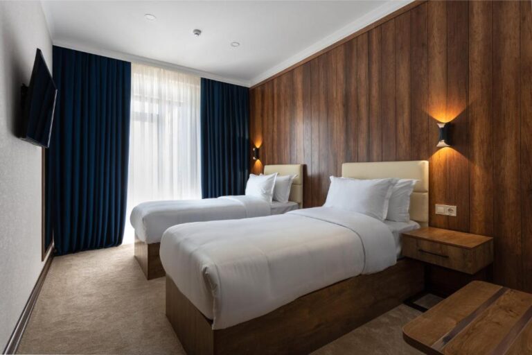 twin room 32 768x512