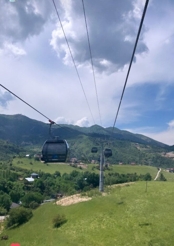 mountain chairlift 727x1024